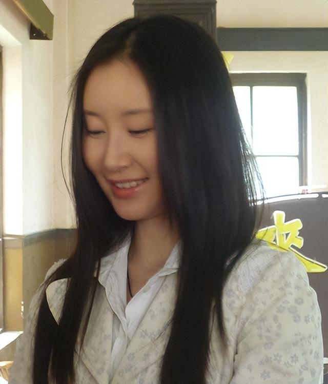 有人背景通天，有人硬刚资本？这几位女星根本不怕潜规则！