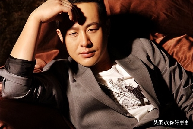 他是最干净的男演员，结婚46年零绯闻，为妻子息影12年，61岁走红