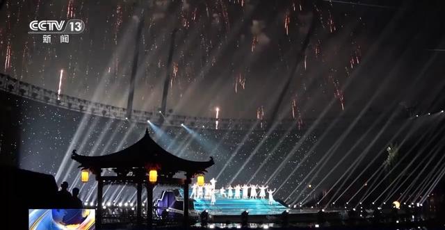 氛围感拉满！总台中秋晚会“含月量”极高