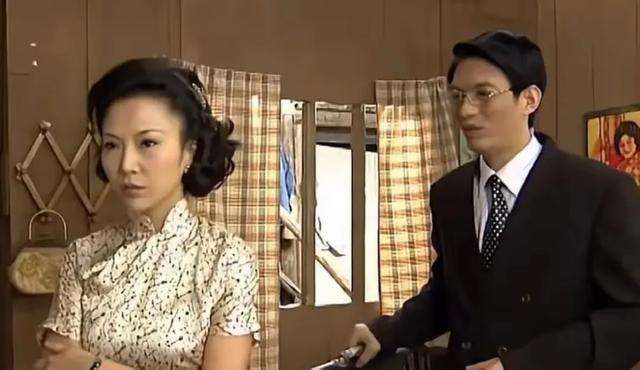 韩师奶董潼:传奇背后的跌宕与新生