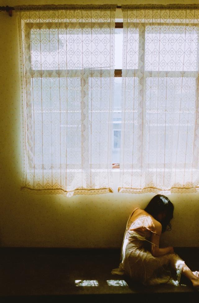 拍私房照穿不穿？脱多少？