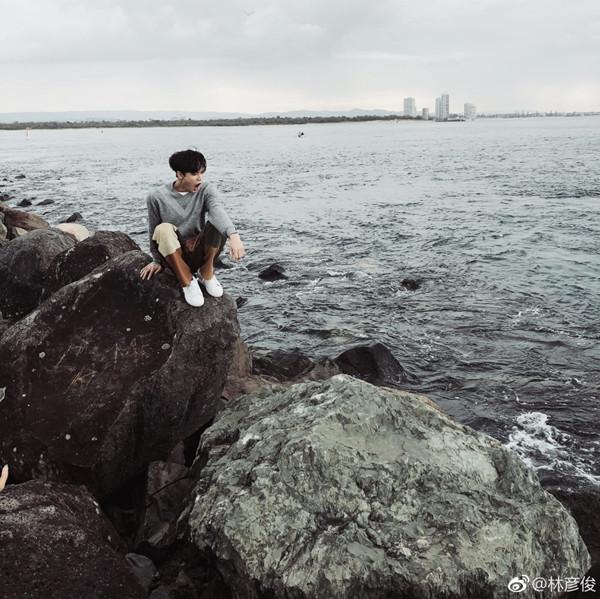 专访｜林彦俊：这一年过得很快，也很慢