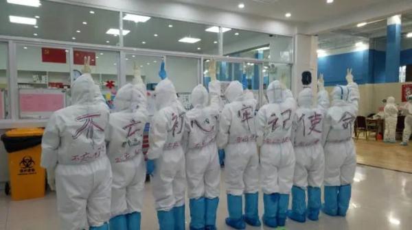 一名患者的自述：方舱医院里，有你不了解的人间烟火