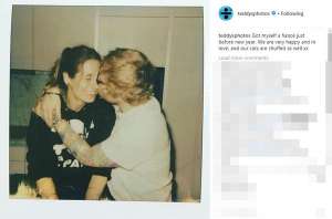 艾德希兰(艾德希兰宣布订婚拥吻女友喜讯藏一个月)