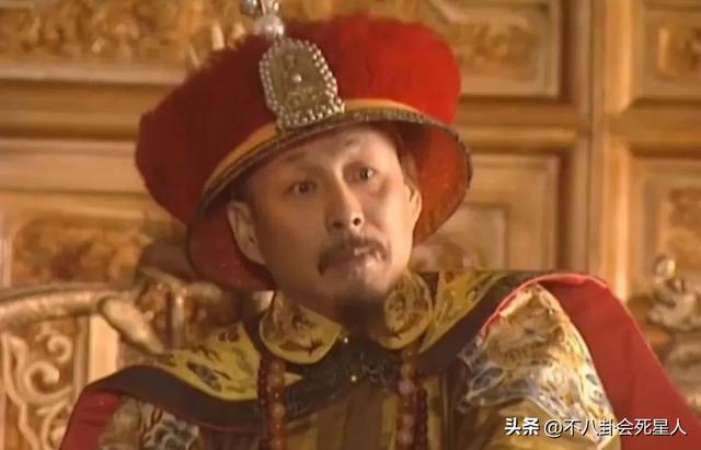 同样是演康熙，把罗晋、刘恺威、陈道明放一起看，差距一目了然