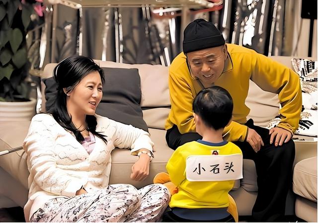 才明白,为何嫁10亿富豪12年,却要带儿子住娘家的潘阳,未有怨言