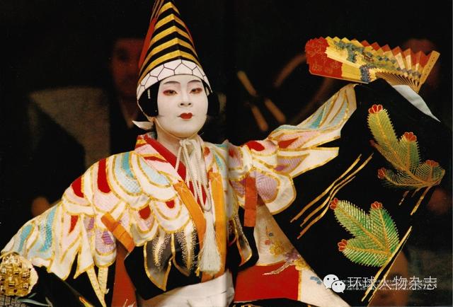 凤凰变麻雀，从公主到普通主妇，她舍弃地位换来想要的生活