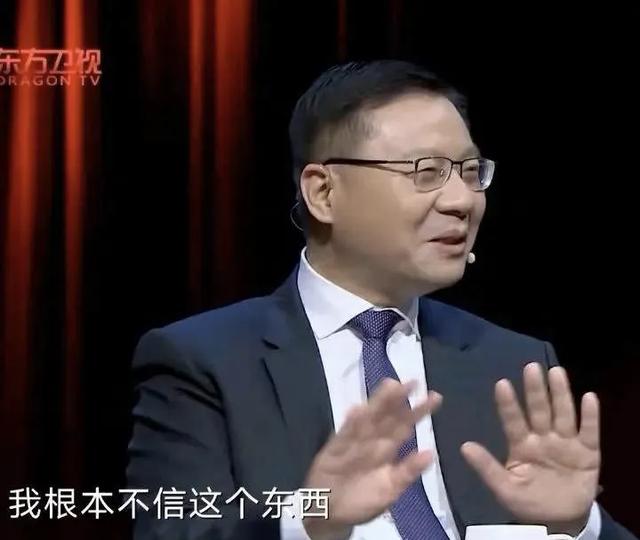 如何看待微笑男孩张维为在复旦大学演讲受到吹捧?