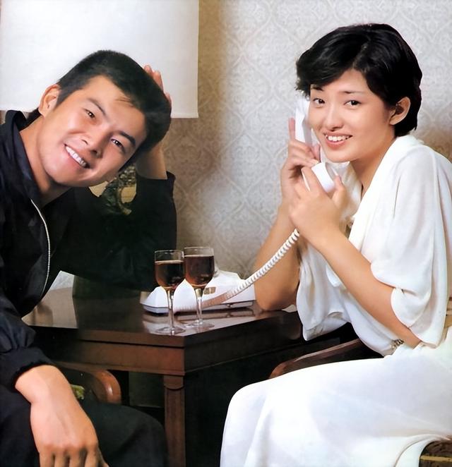 童话般的爱情：三浦友和守护山口百惠43年，从来不跟她吵架