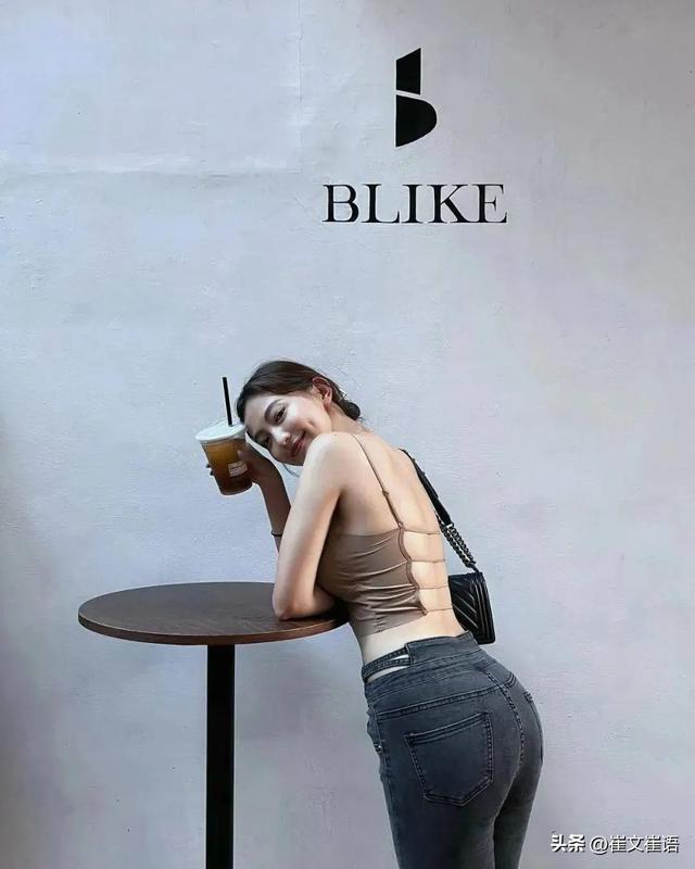 台湾美女护士！肉丝长腿，蜂腰翘臀，堪称无敌！