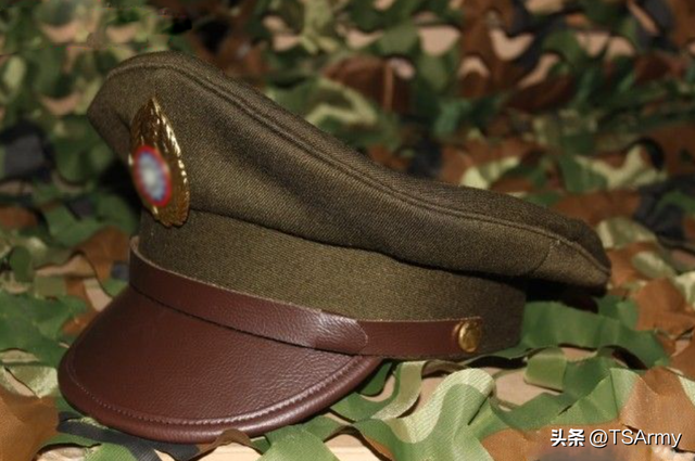 解放战争时期,一个国军“师座”身上的十大件