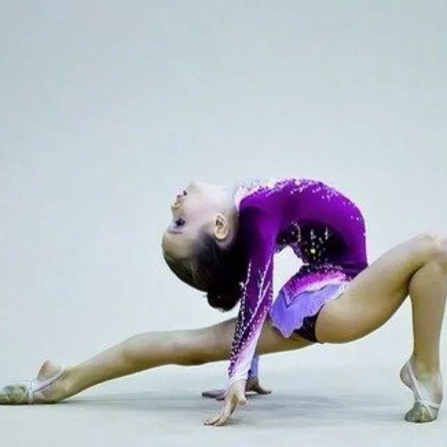 俄罗斯最炽手可热的小童模“米兰”长大了,唯美的洛丽塔就是她本人啦!