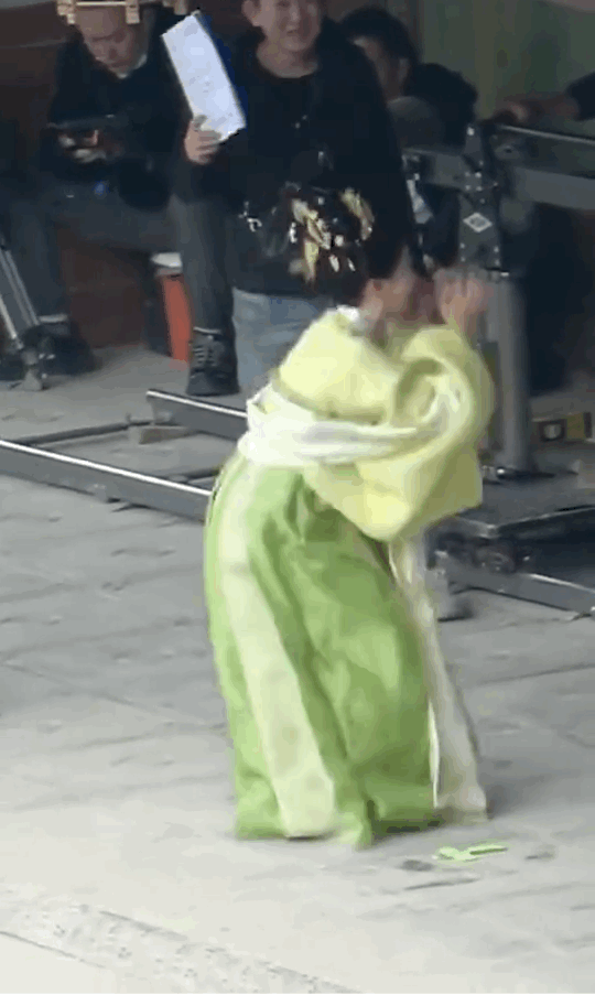 4.11剧讯：张翰 辣目洋子 秦昊 邓为 檀健次 任嘉伦 杨洋 关晓彤 张国立