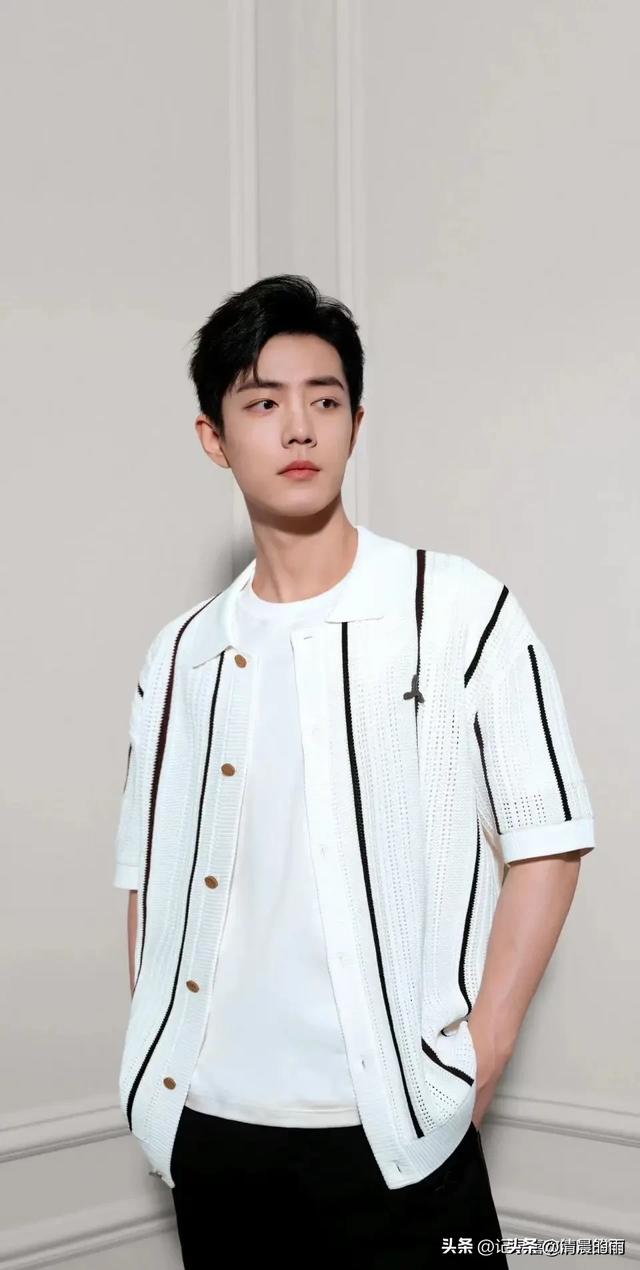 来看看内娱三位干净的青年男演员，不仅长相帅气迷人，演技精湛