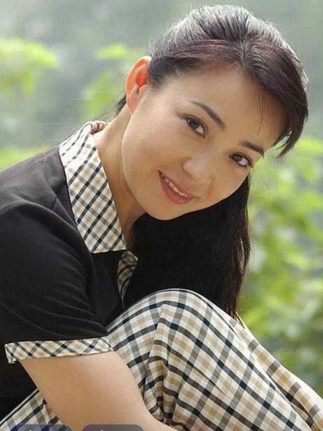 《还珠格格》皇后戴春荣：一个角色，千般滋味