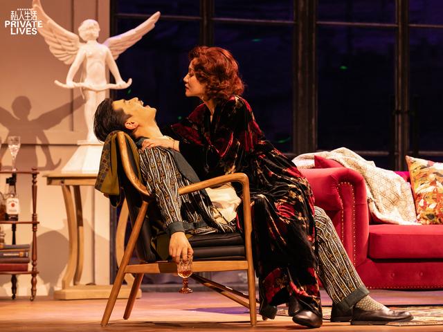 《私人生活》：结构精巧下的诙谐幽默与情感关系中的暗流涌动