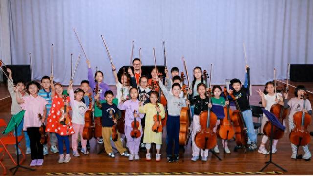 上海交响乐团重奏体验营：72个琴童，2个月，一起玩音乐