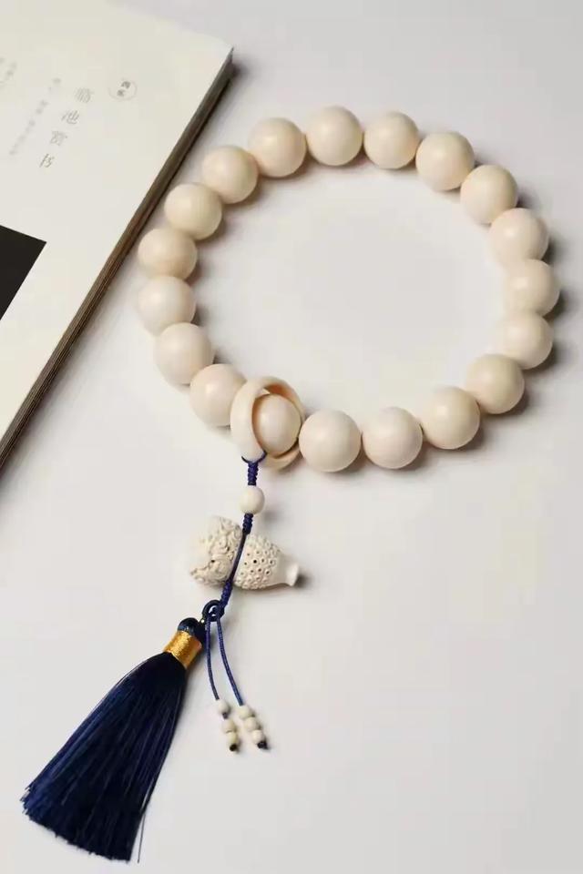 猛犸牙价格一克多少钱？最新猛犸牙价格介绍！