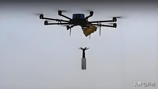 中方代驾小滑板，成俄军反无人机新战术，乌军很无奈：根本打不中