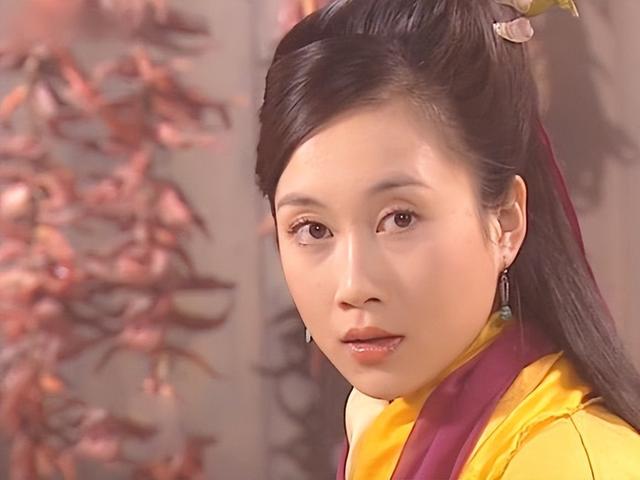 有人背景通天，有人硬刚资本？这几位女星根本不怕潜规则！