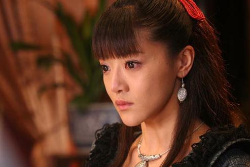 邓家佳瞒着我们演过多少戏？猜你只认识“唐悠悠”，全看过才铁粉