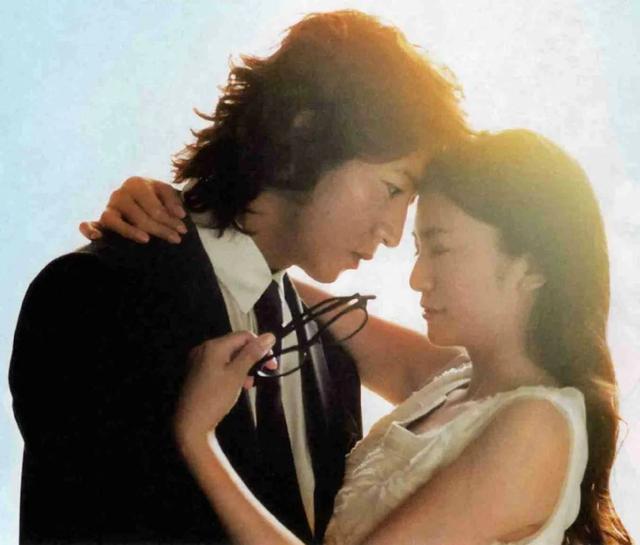 科幻日剧《安堂机器人》：看木村拓哉变智能机器人