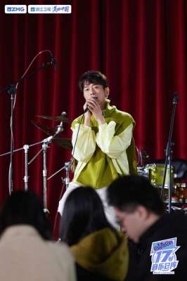 张栋梁歌曲(《17号音乐仓库》今晚首播，张栋梁时隔二十年再唱金曲)