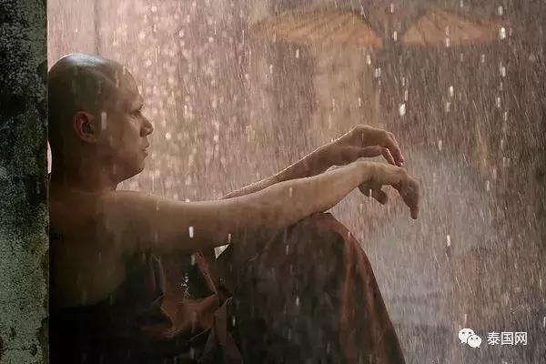 罪孽成佛？泰国杀人逃犯十五年后落网时竟已当到住持！