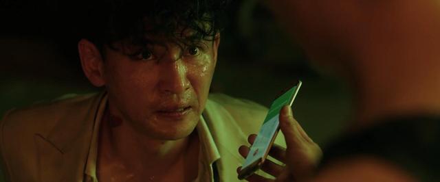 人质被绑匪百般虐待，就连喝水都被反绑双手！韩国最新犯罪电影