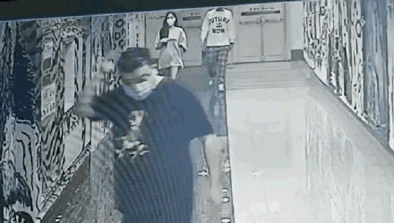 吴亦凡回应恋情后被说脸好厚，删除网友评论并拉黑，看来是真生气了