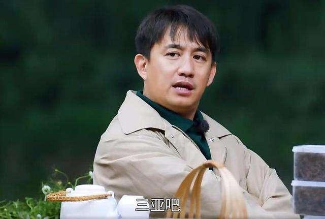 出道是小鲜肉，这6位现在都成了油腻大叔，颜值坍塌爹妈快认不出