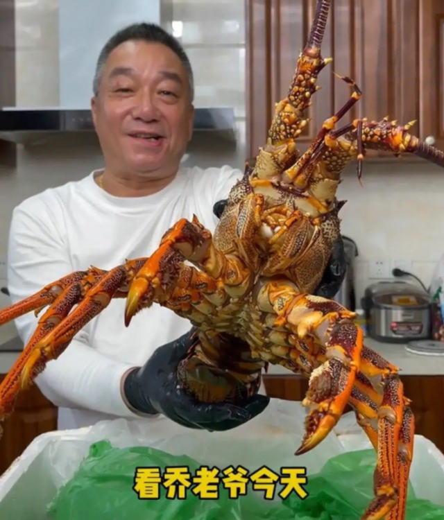 男星乔任梁去世7年：白发父母怀念他的方式招来谩骂