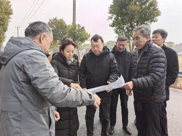 市规划资源局赴青浦区调研“沪派江南”试点单元工作情况