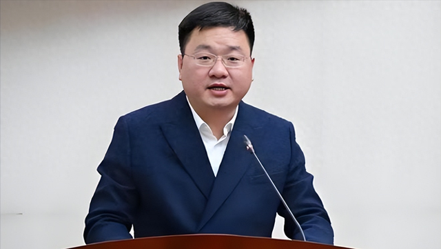 三只羊卢文庆为什么被叫做邢道荣？邢道荣到底是什么梗？