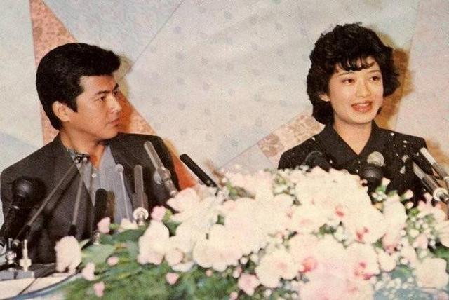 童话般的爱情：三浦友和守护山口百惠43年，从来不跟她吵架