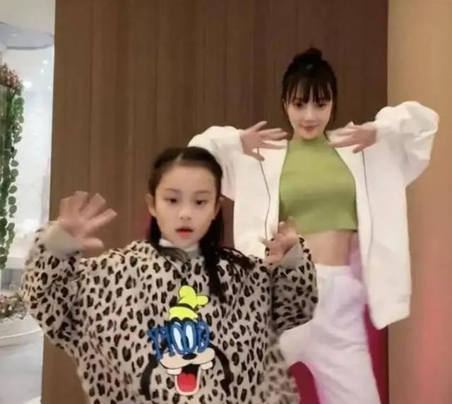 做头发事件7年后，李小璐与PGOne现状令人意外，网友：贾乃亮亏了