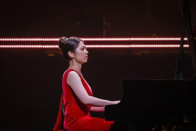 琴键上的黄河之魂，国际青年钢琴艺术家罗维亮相2024湾区升明月