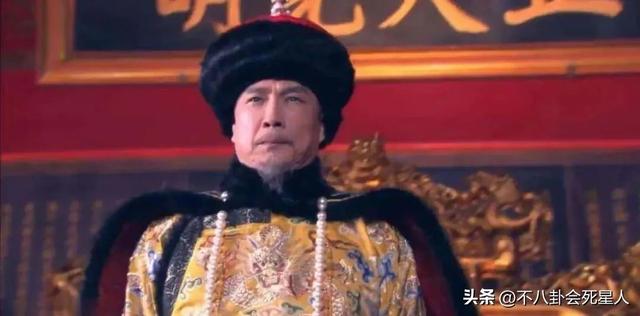 同样是演康熙，把罗晋、刘恺威、陈道明放一起看，差距一目了然