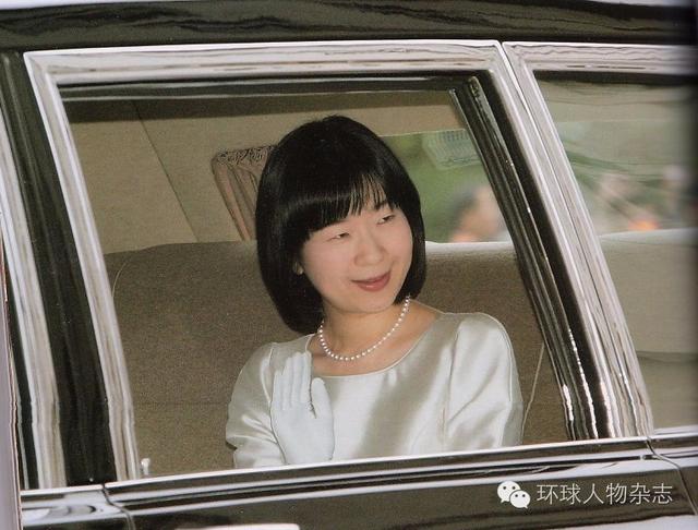 凤凰变麻雀，从公主到普通主妇，她舍弃地位换来想要的生活