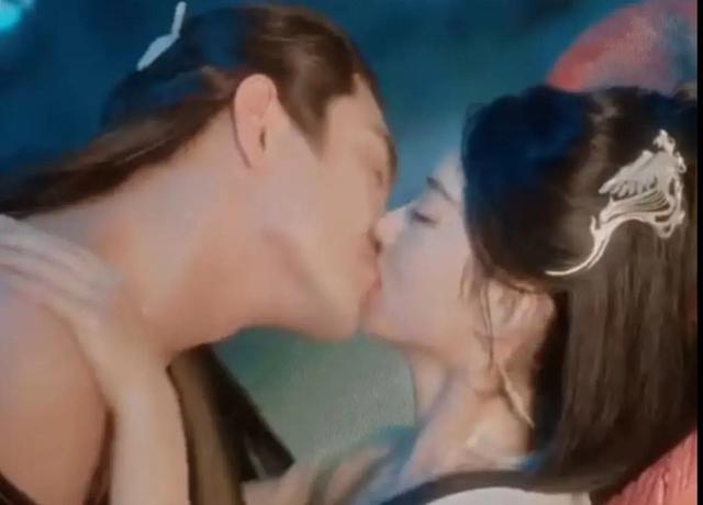 古装剧吻戏大变脸！从含蓄美到狂野风，你还Hold得住吗？