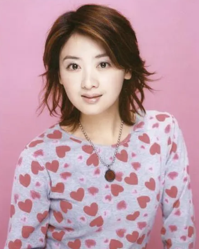 10年后再看小李琳，再婚嫁被指“吃软饭”的经超，才是正确的选择