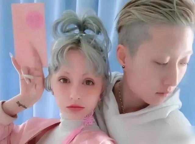 直到看清吴绮莉如今的处境，才明白，一声不吭的林凤娇有多精明