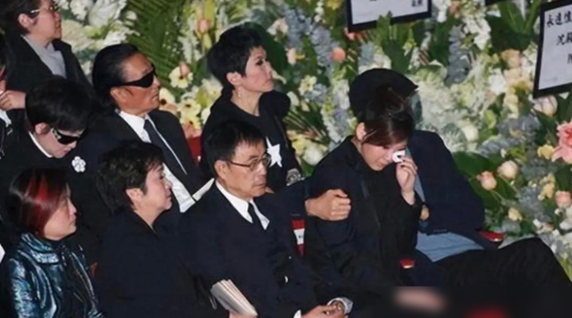 长女自杀、次女抑郁、三女叛逆！这一次，郑少秋的失职不可原谅！