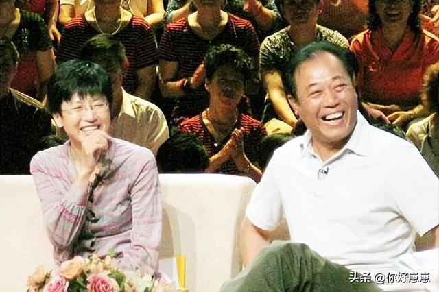 他是最干净的男演员，结婚46年零绯闻，为妻子息影12年，61岁走红