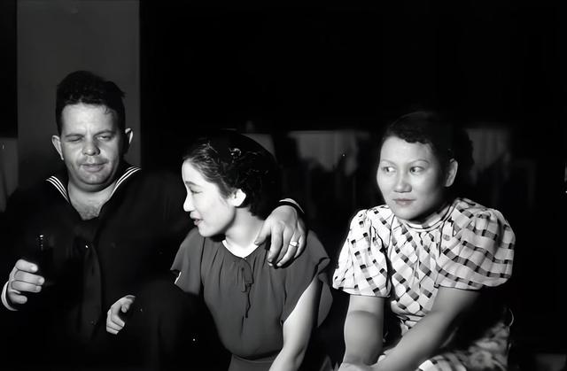 1937年上海“血巷”秘闻：美国大兵的醉生梦死与妓女的无声哭泣