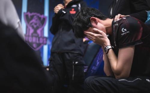 “你打他苍茫大地无踪影，他打你神兵天降难提防”，苏宁进军英雄联盟S10总决赛