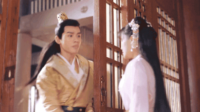 钟无寐迎来了他的最终结局，演员龚俊却一直在路上