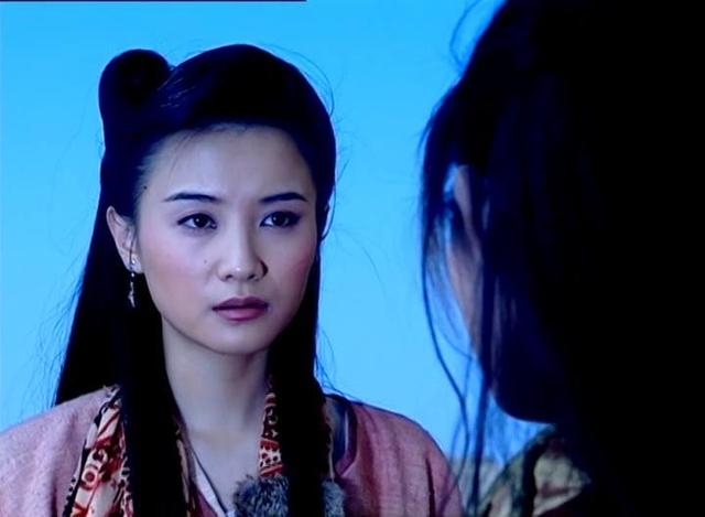 “苦情冷白皮”李小冉出道26年，14部经典窥见：容颜几变？