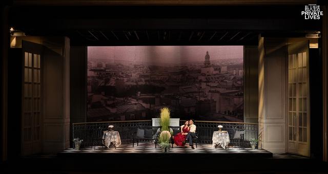 《私人生活》：结构精巧下的诙谐幽默与情感关系中的暗流涌动