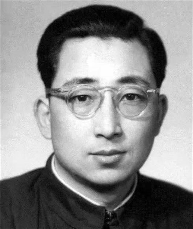 上官云珠女儿姚姚，31岁车祸离世，校方悼词：她是一个没贡献的人